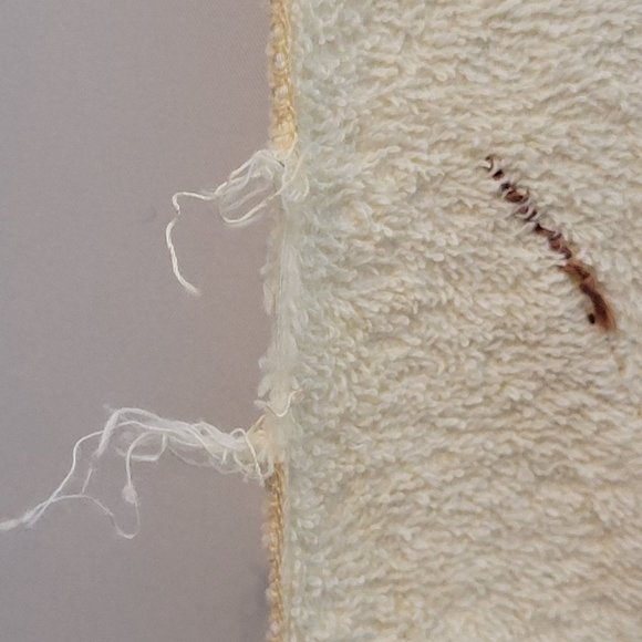 Vintage Muscogee Bath Towel Sculpted P Willows Design Pale Yellow Edge Wear - Picture 11 of 11